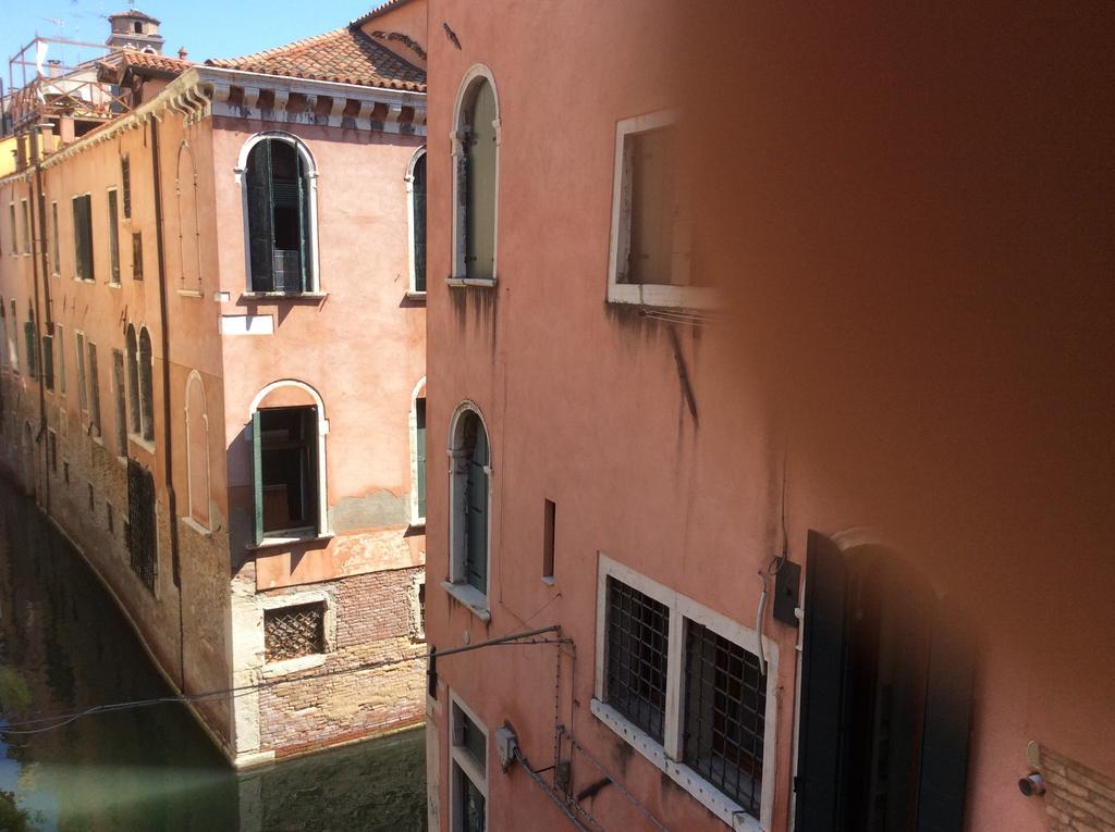 San Polo Near Rialto Fish Market Venice Exterior photo